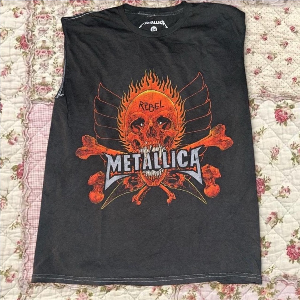 metallica muscle shirt ˙⋆✮